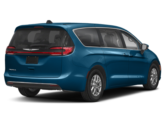 2023 Chrysler Pacifica Limited AWD in , OH - Mark Wahlberg Chevrolet Auto Group