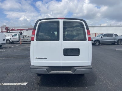 2025 Chevrolet Express Cargo 3500 WT