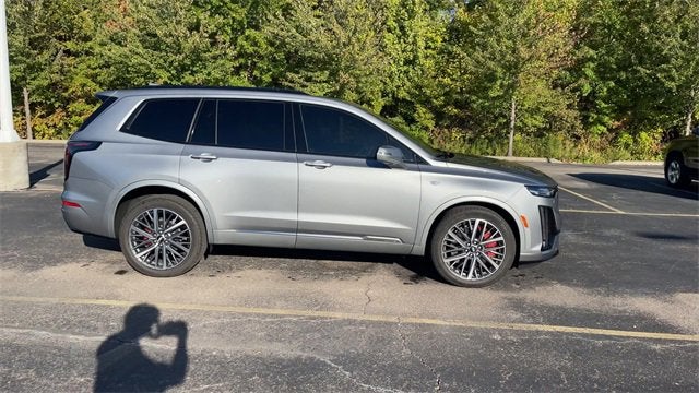 2025 Cadillac XT6 Sport