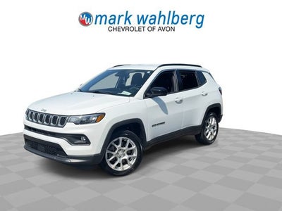 2024 Jeep Compass Latitude Lux FWD
