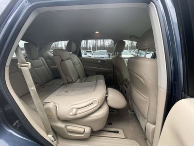 2015 Nissan Pathfinder SL