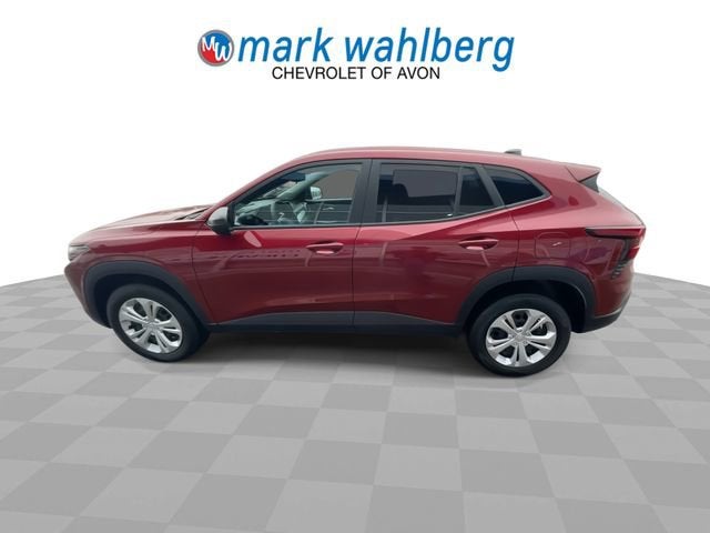2025 Chevrolet Trax LS