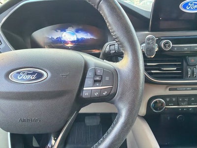 2020 Ford Escape Hybrid Titanium
