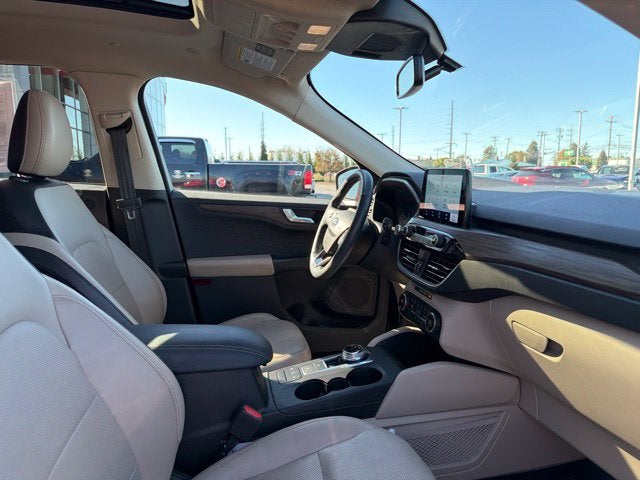 2020 Ford Escape Hybrid Titanium