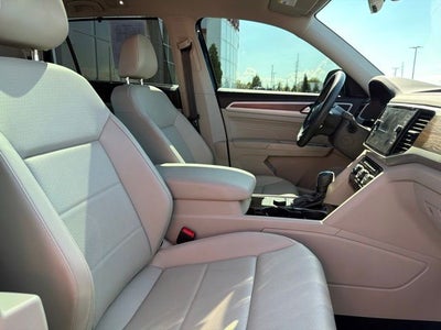 2023 Volkswagen Atlas 3.6L V6 SE w/Technology