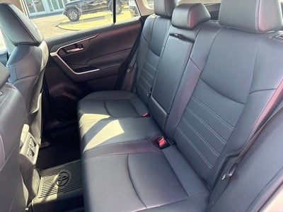 2022 Toyota RAV4 Hybrid XLE Premium