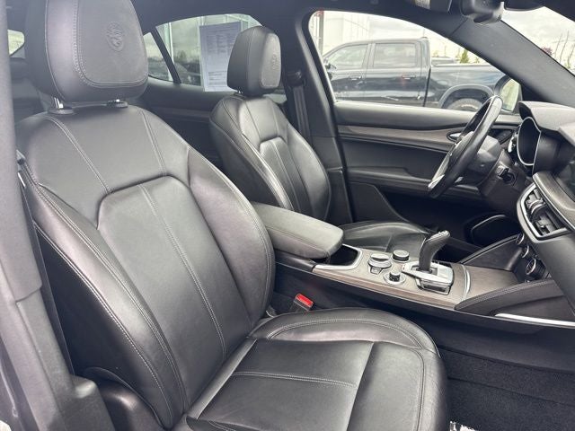 2022 Alfa Romeo Stelvio Ti