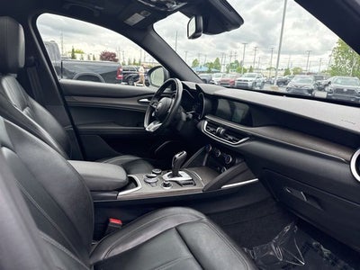 2022 Alfa Romeo Stelvio Ti