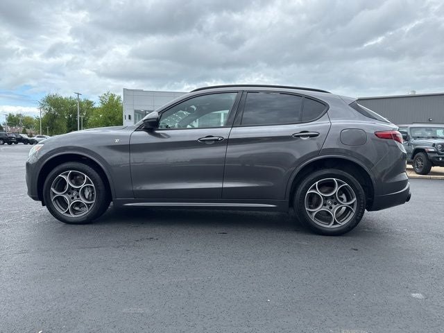2022 Alfa Romeo Stelvio Ti