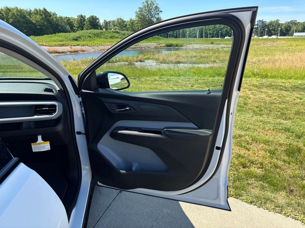 2027 Chevrolet Bolt EV RS