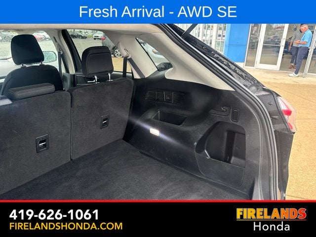 2022 Ford Edge SE
