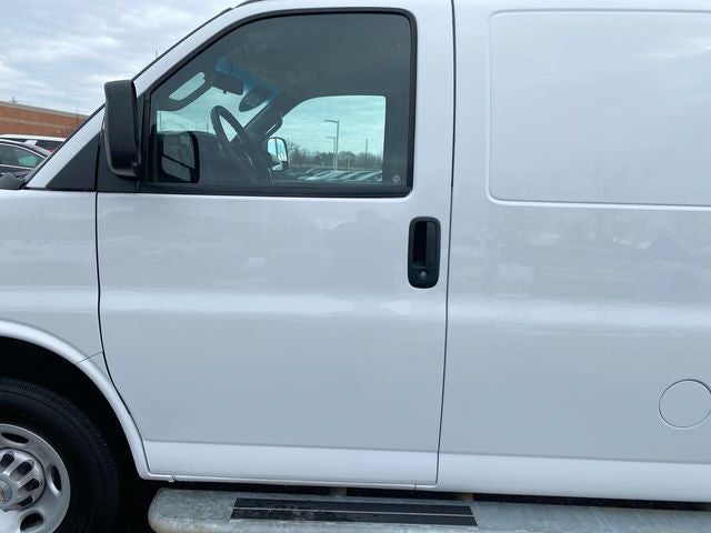 2024 Chevrolet Express 2500 Work Van Cargo