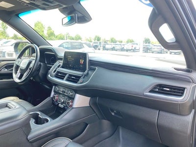 2023 GMC Yukon XL SLT