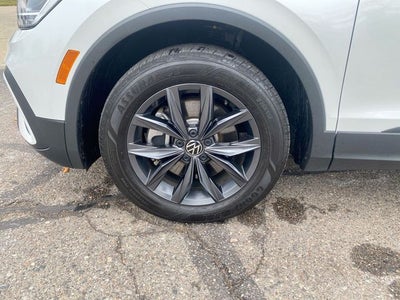 2023 Volkswagen Tiguan 2.0T SE