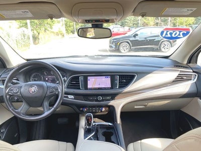 2021 Buick Enclave Essence