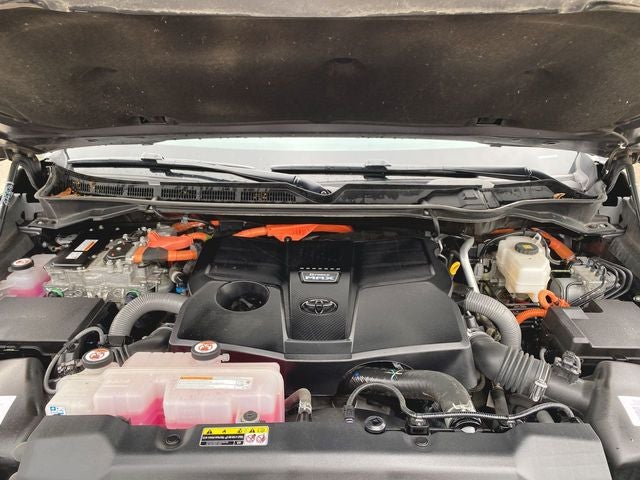 2024 Toyota Sequoia SR5