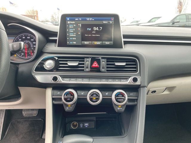 2021 Genesis G70 2.0T