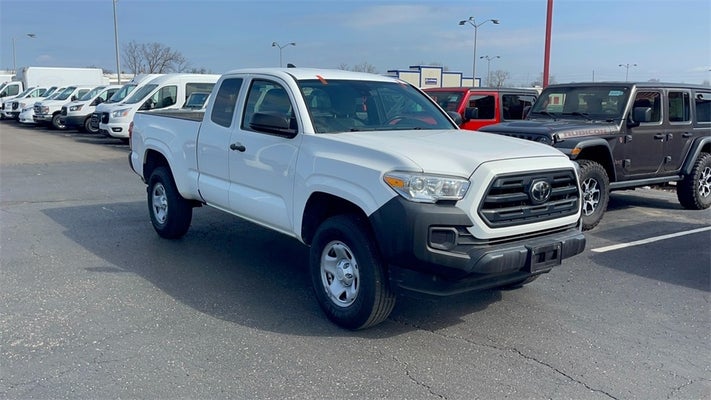 2019 Toyota Tacoma SR5 in , OH - Mark Wahlberg Chevrolet Auto Group
