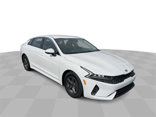 2021 Kia K5 LXS in , OH - Mark Wahlberg Chevrolet Auto Group