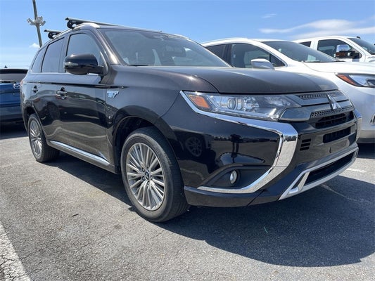 2020 Mitsubishi Outlander PHEV Base in , OH - Mark Wahlberg Chevrolet Auto Group