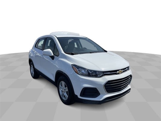 2021 Chevrolet Trax LS in , OH - Mark Wahlberg Chevrolet Auto Group
