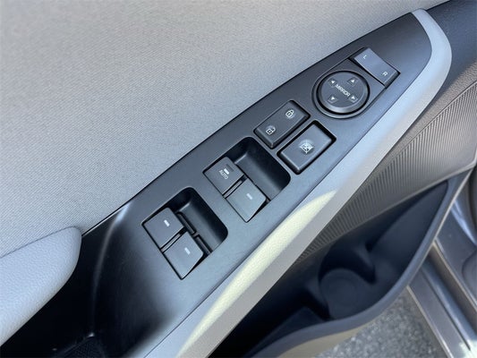 2020 Hyundai Ioniq Plug-In Hybrid SE PHEV in , OH - Mark Wahlberg Chevrolet Auto Group