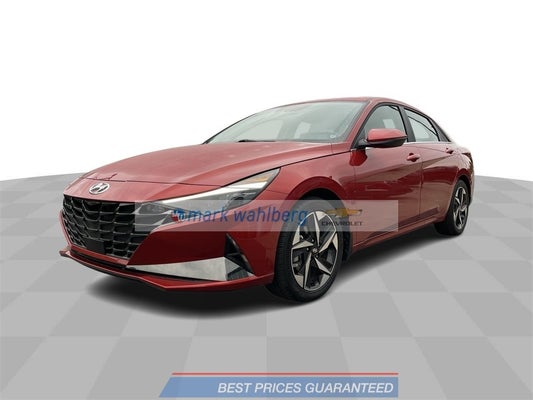 2022 Hyundai Elantra Limited in , OH - Mark Wahlberg Chevrolet Auto Group