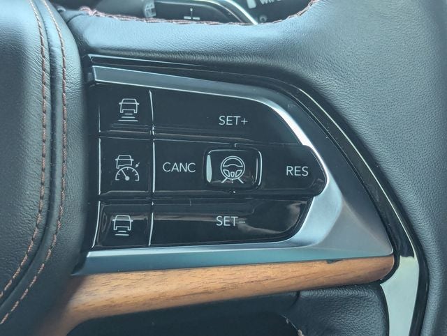 2023 Jeep Grand Cherokee Summit Reserve 4x4