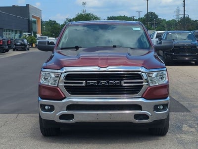 2020 RAM 1500 Big Horn Crew Cab 4x4 5'7' Box