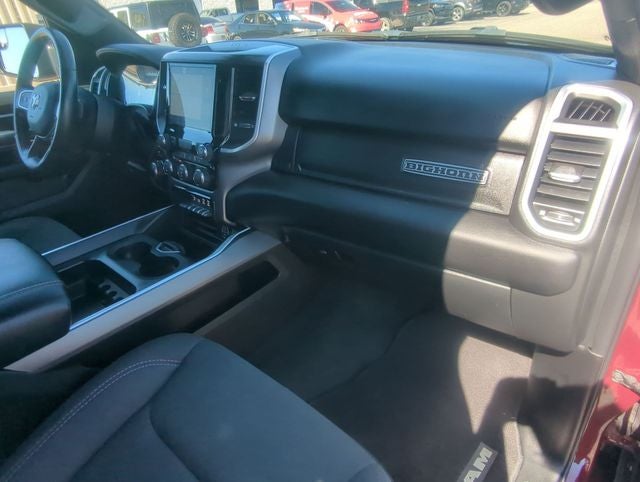 2022 RAM 1500 Big Horn Crew Cab 4x4 5'7' Box
