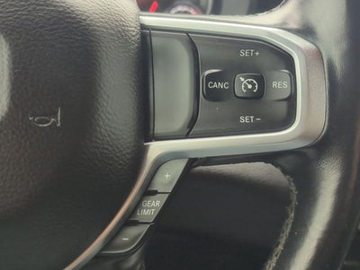 2019 RAM 1500 Big Horn/Lone Star Crew Cab 4x4 5'7' Box