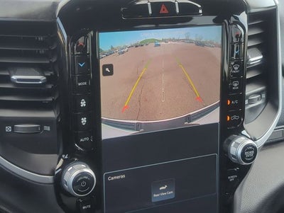 2023 RAM 1500 Big Horn Crew Cab 4x4 5'7' Box