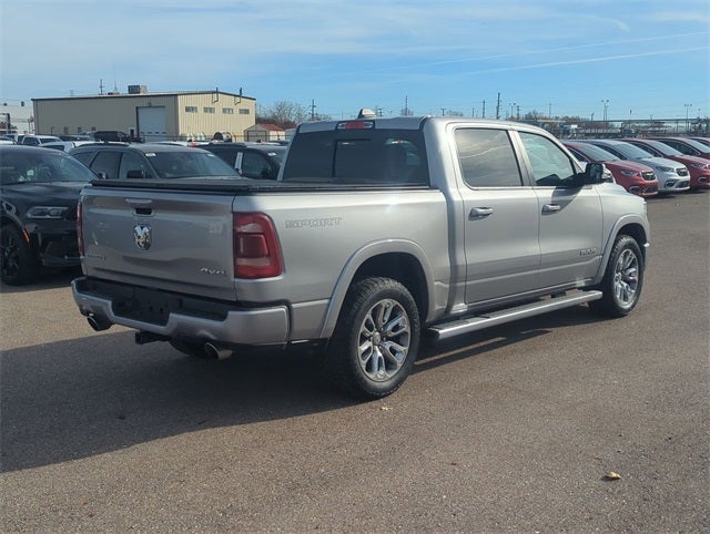 2021 RAM 1500 Laramie Crew Cab 4x4 5'7' Box