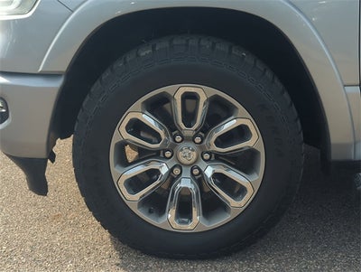 2021 RAM 1500 Laramie Crew Cab 4x4 5'7' Box