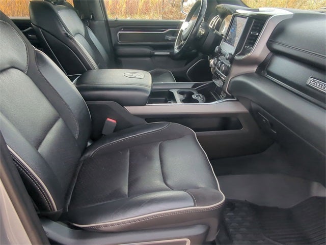 2021 RAM 1500 Laramie Crew Cab 4x4 5'7' Box