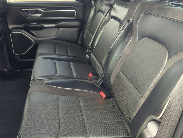 2019 RAM 1500 Laramie Crew Cab 4x4 5'7' Box