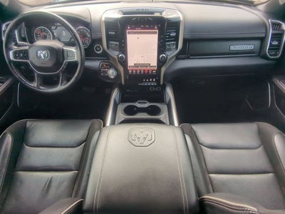 2019 RAM 1500 Laramie Crew Cab 4x4 5'7' Box