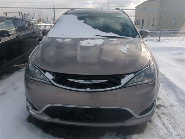 2018 Chrysler Pacifica Touring L Plus