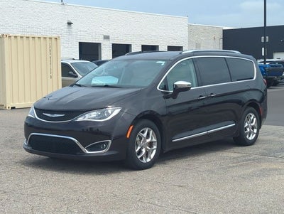 2019 Chrysler Pacifica Limited