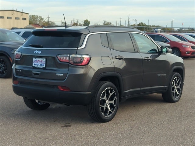 2024 Jeep Compass Latitude 4x4