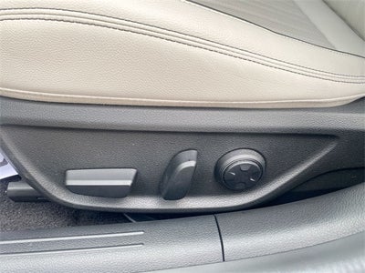 2024 Genesis G70 2.5T