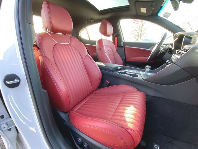 2024 Genesis G70 2.5T