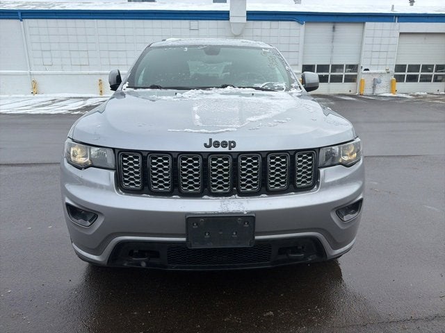 2020 Jeep Grand Cherokee Laredo