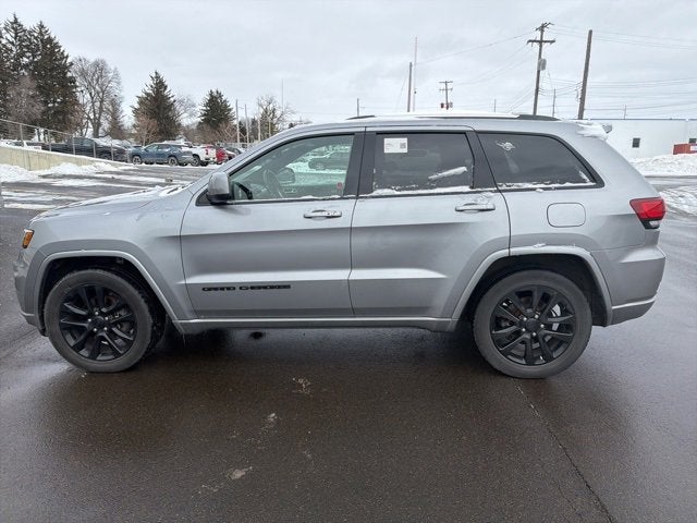 2020 Jeep Grand Cherokee Laredo