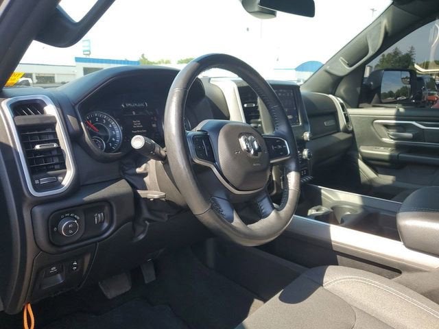 2020 RAM 1500 Big Horn Crew Cab 4x4 5'7" Box