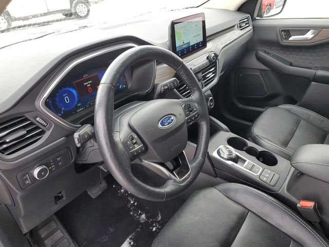 2020 Ford Escape Titanium Hybrid