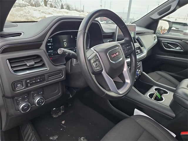 2023 GMC Yukon XL SLE