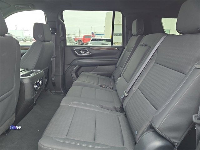 2023 GMC Yukon XL SLE