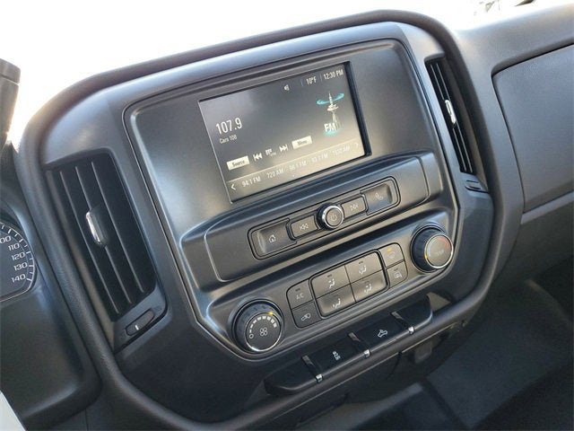 2018 GMC Sierra 2500 HD Crew Cab Standard Box 4-Wheel Drive