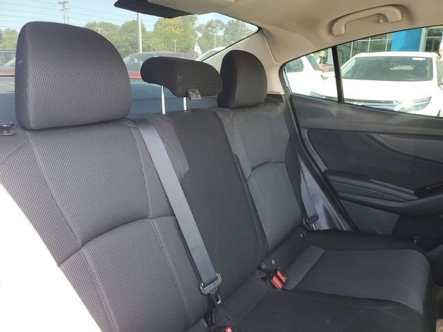 2019 Subaru Impreza 2.0i